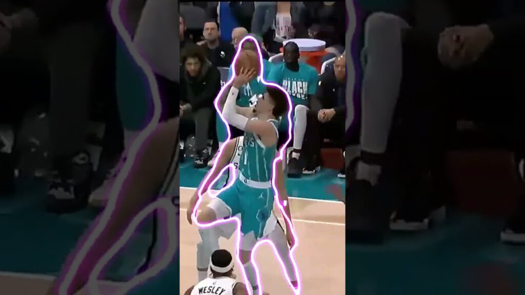 Lamelo Ball Was on 🔥 #short #nba #highlights #charlottehornets