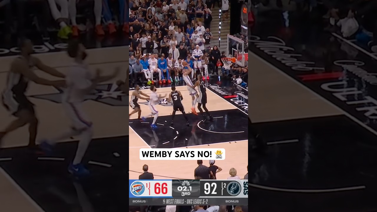 Wemby blocks Chet at the end of the 3rd!