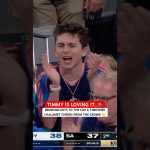 Brunson gets to the cup and Timothée Chalamet cheers him on enthusiastically 🏆