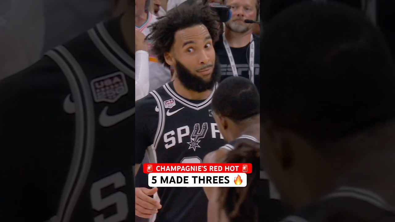 Champagnie drills his 5th 1H three from the corner 🏆