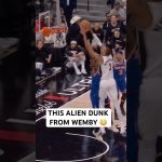 Wemby looking like Mr. Fantastic with this dunk