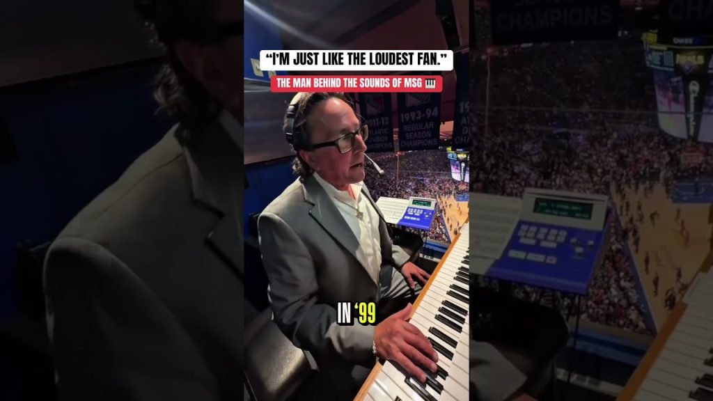 Knicks organist Ray Castoldi has been providing the live arena soundtrack at home games since 1989