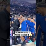Some fun pre-game handshakes for the Knicks 🤝
