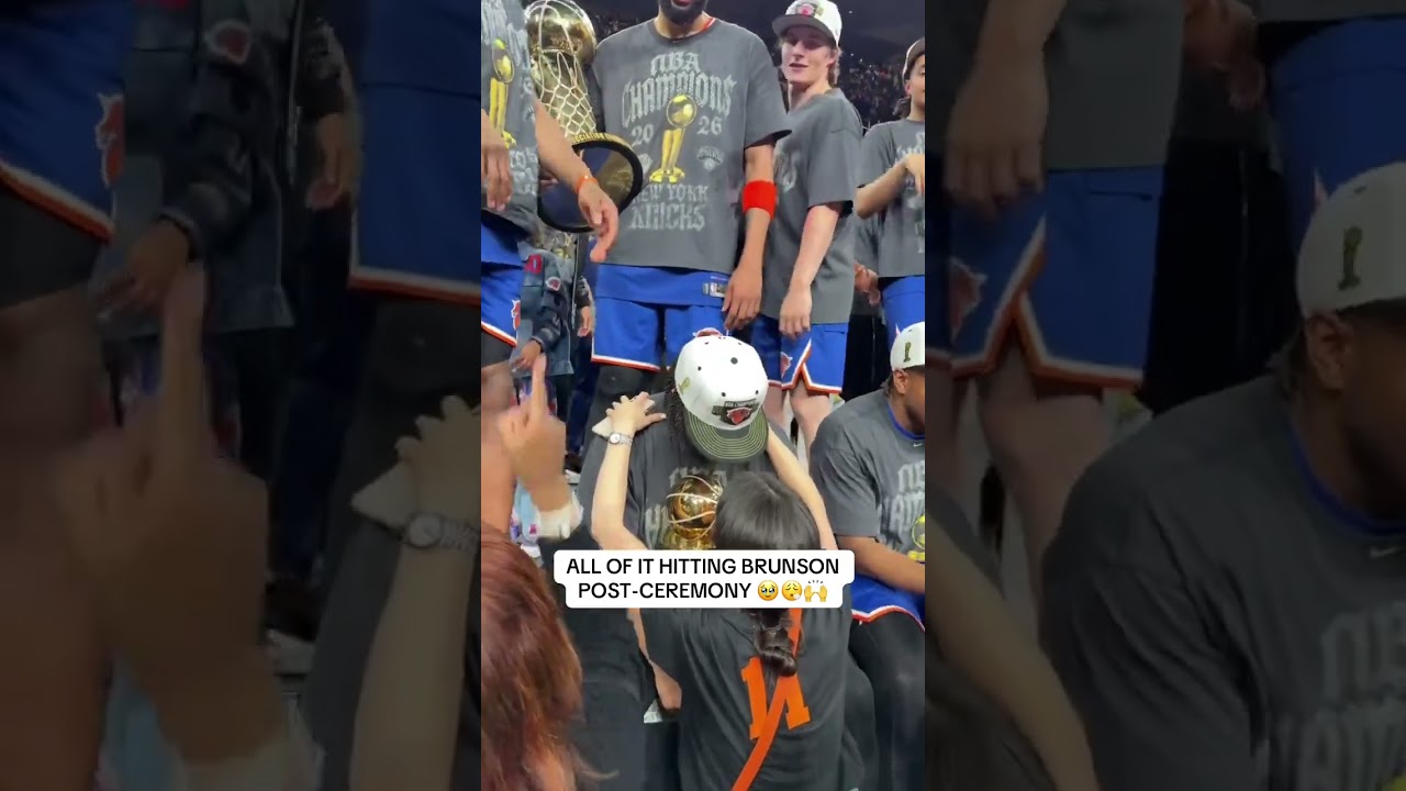 Brunson taking a moment after a flood of post-ceremony emotions overcome him 🏆