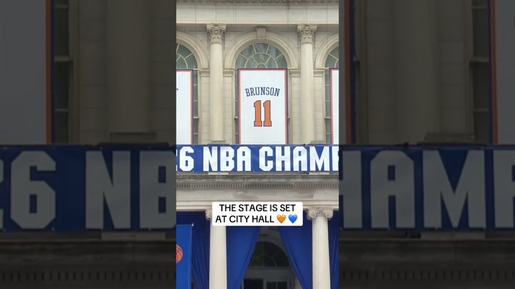 City Hall awaits the Knicks arrival! 🏆