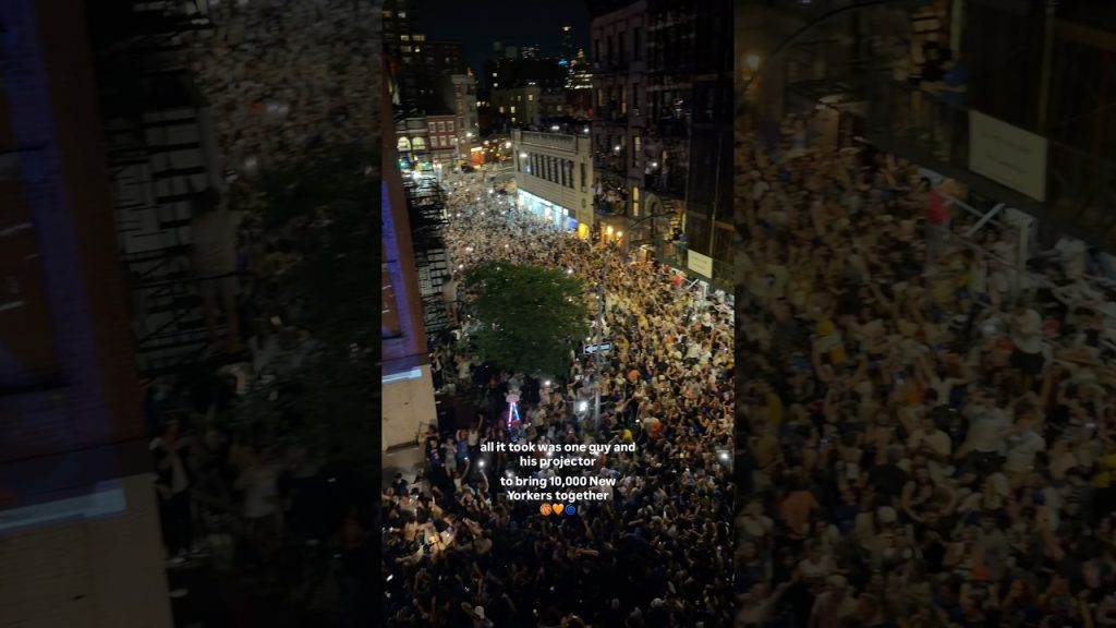 SCENES in NYC as the Knicks won their first championship in 53 years 🏆💙🧡(via: dini_inabottle/IG)